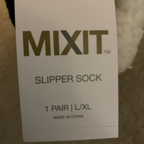 MixIt Black Cable Knit Slippers Women’s L/XL New Cozy Indoor Non-Slip - Picture 4 of 4